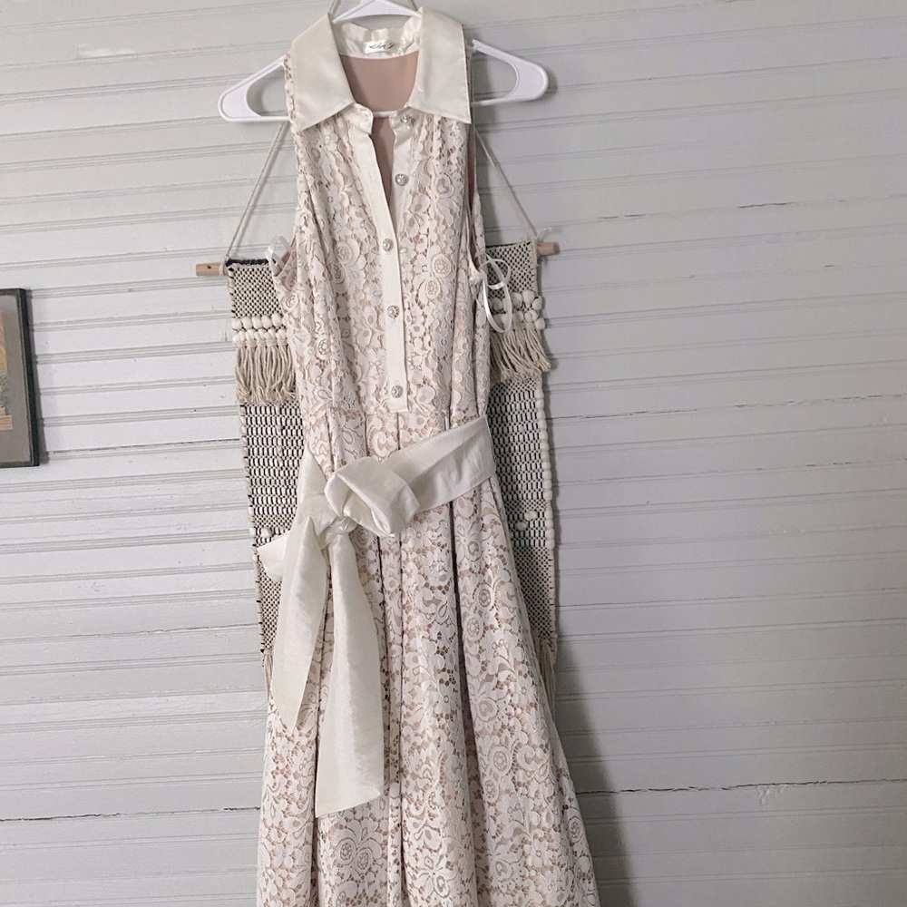 Beautiful Eliza J cocktail dress with lace overlay